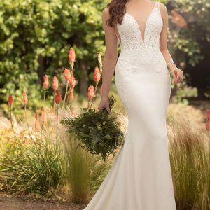 Simple & Sexy Wedding Dress for Sale - unused and unaltered Size 12